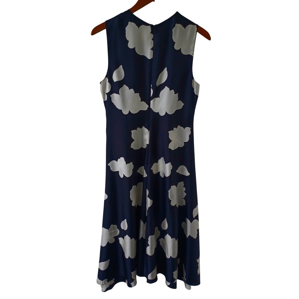 Theory Nophella NS Petal Silk Large‎ Floral Midi Dress Black Cream Size 4 - Picture 3 of 11